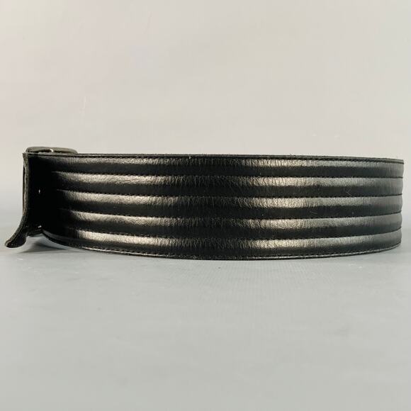YVES SAINT LAURENT Size M Black Quilted Leather Belt - Picture 4 of 6